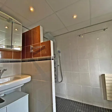 Villa Prinsenhof # Zestien Bergen Extérieur photo